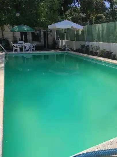 Piscina de Casa o xalet en venda en Jaén