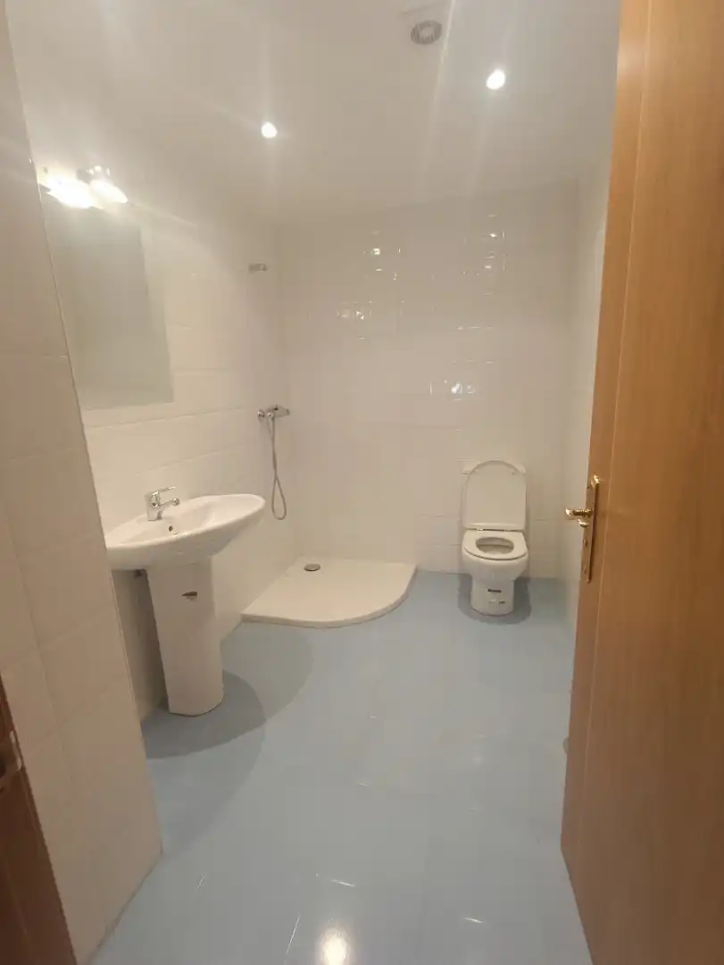 Baño de Piso en venta en Aretxabaleta con Calefacción y Trastero