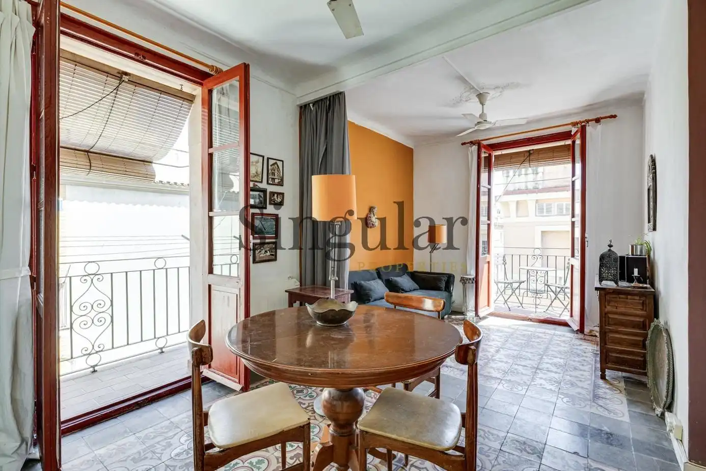 Sala de estar de Piso en venta en Barcelona con Balcón