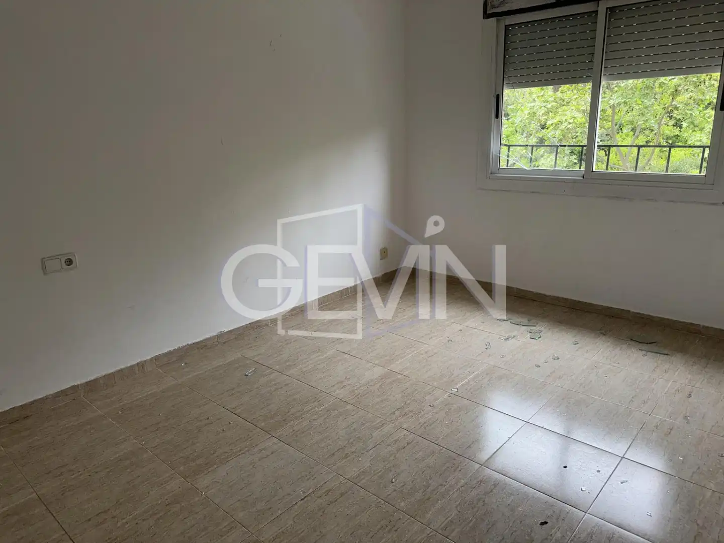 Bedroom of Flat for sale in Sabadell