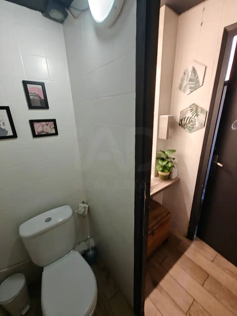 Local comercial en traspaso en Calle SANT CASIMIR 12 12, imagen 9