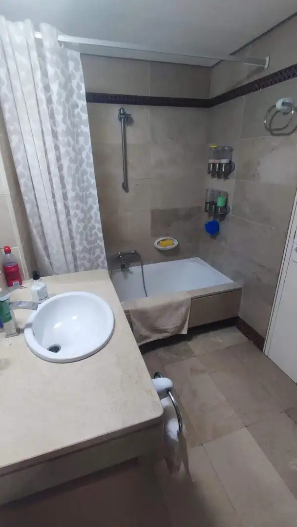 Bany de Apartament de lloguer en El Ejido amb Aire condicionat, Terrassa i Balcó