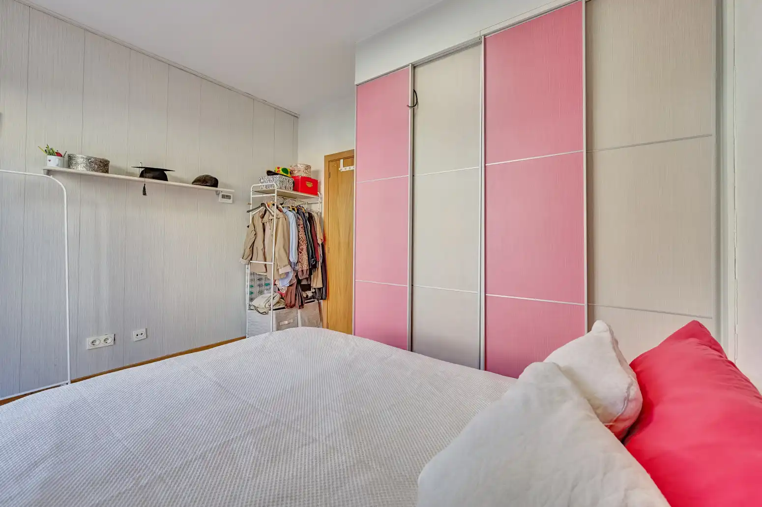 Bedroom of Detached homes for sale in Beriáin, Navarra