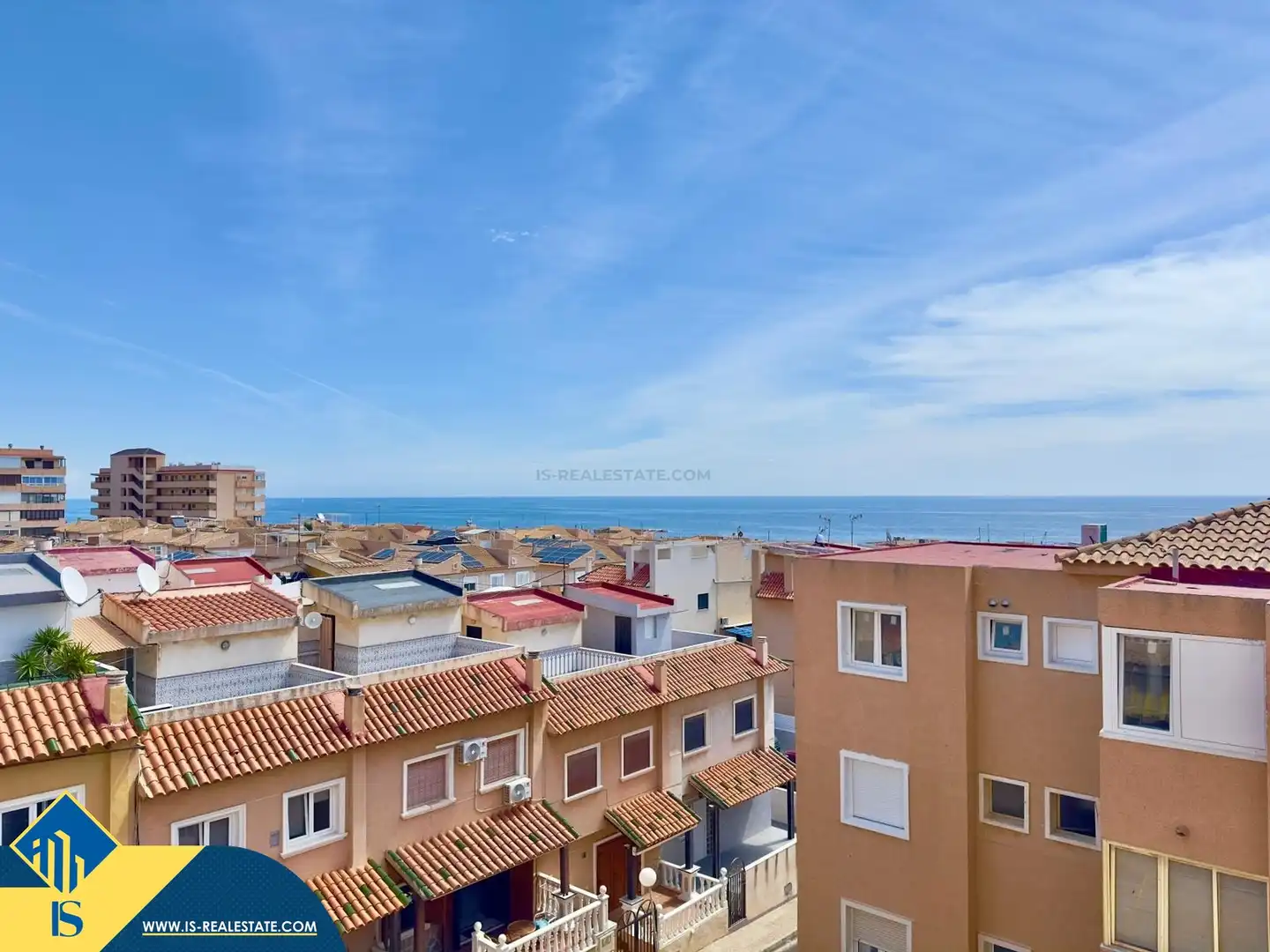 Exterior view of Flat for sale in Torrevieja  with Terrace, Furnished and Community pool