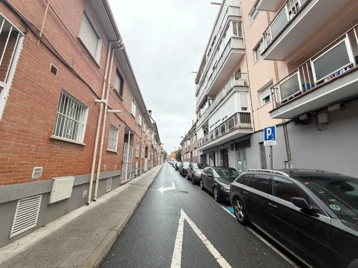 Vista exterior de Pis en venda en Collado Villalba amb Calefacció