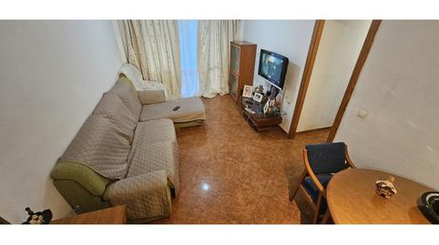 Foto 5 de Piso en venta en Calle Ronda Leonardo, 1, San Alberto - La Alcubilla - Florisol, Málaga Capital
