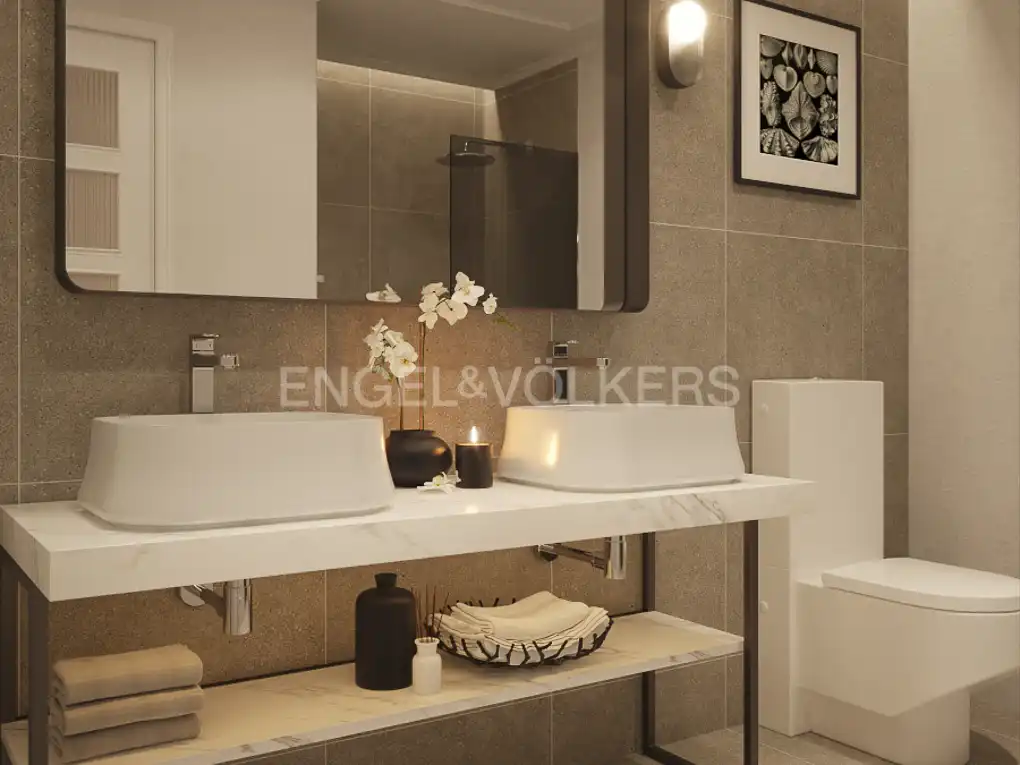 Bathroom of Apartments for sale in Valencia  with Air Conditioner, Heating and Balcony