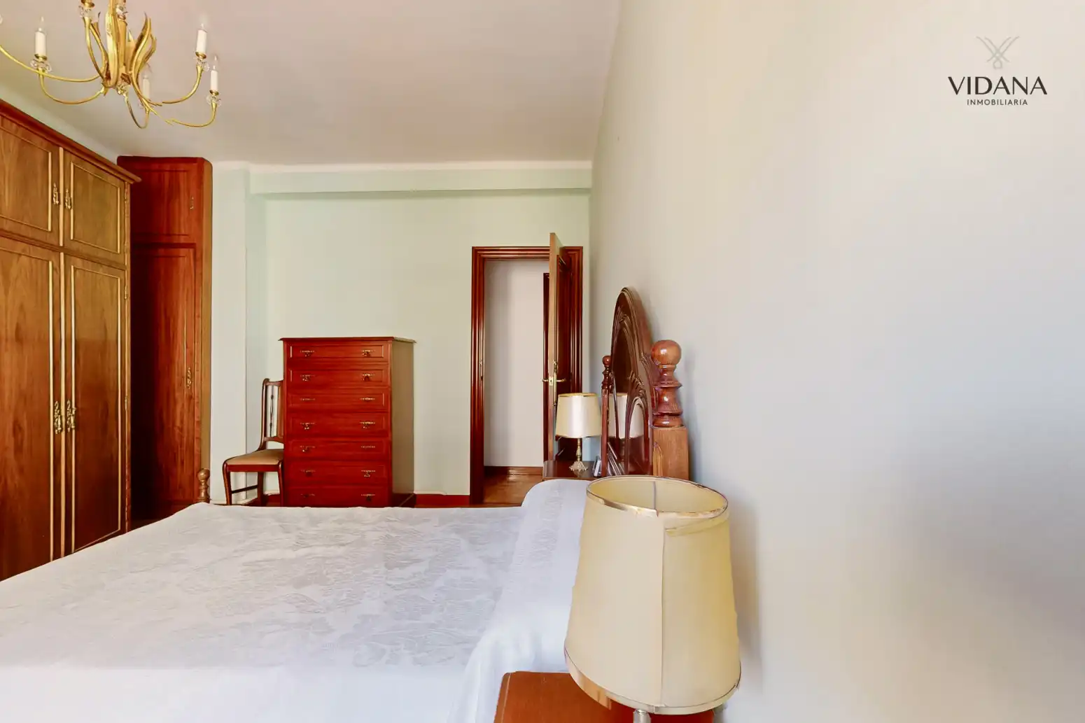Habitación de Piso en venta en  Pamplona / Iruña con Calefacción, Parquet y Terraza