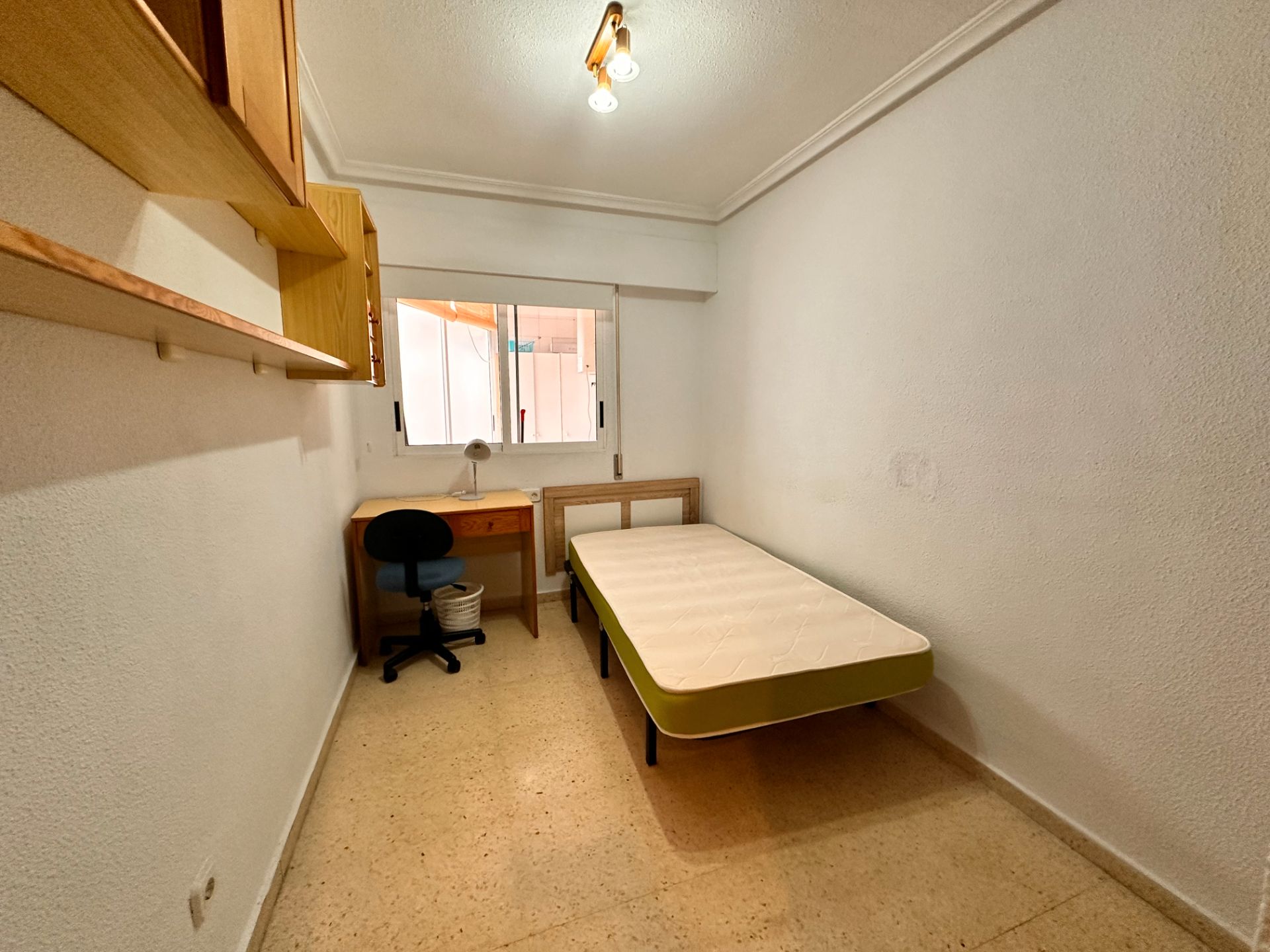 Piso de alquiler en Calle Argentina, Centro