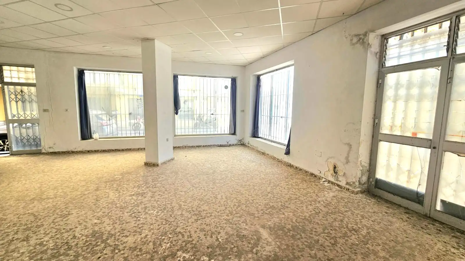 Gewerbefläche zum Verkauf in Crevillet - Pinar Alto, imagen 3