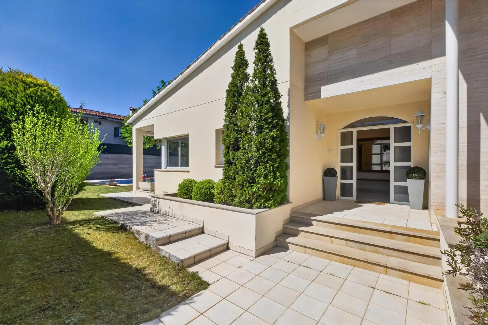 Vista exterior de Casa o chalet en venta en Aiguaviva con Aire acondicionado, Calefacción y Jardín privado