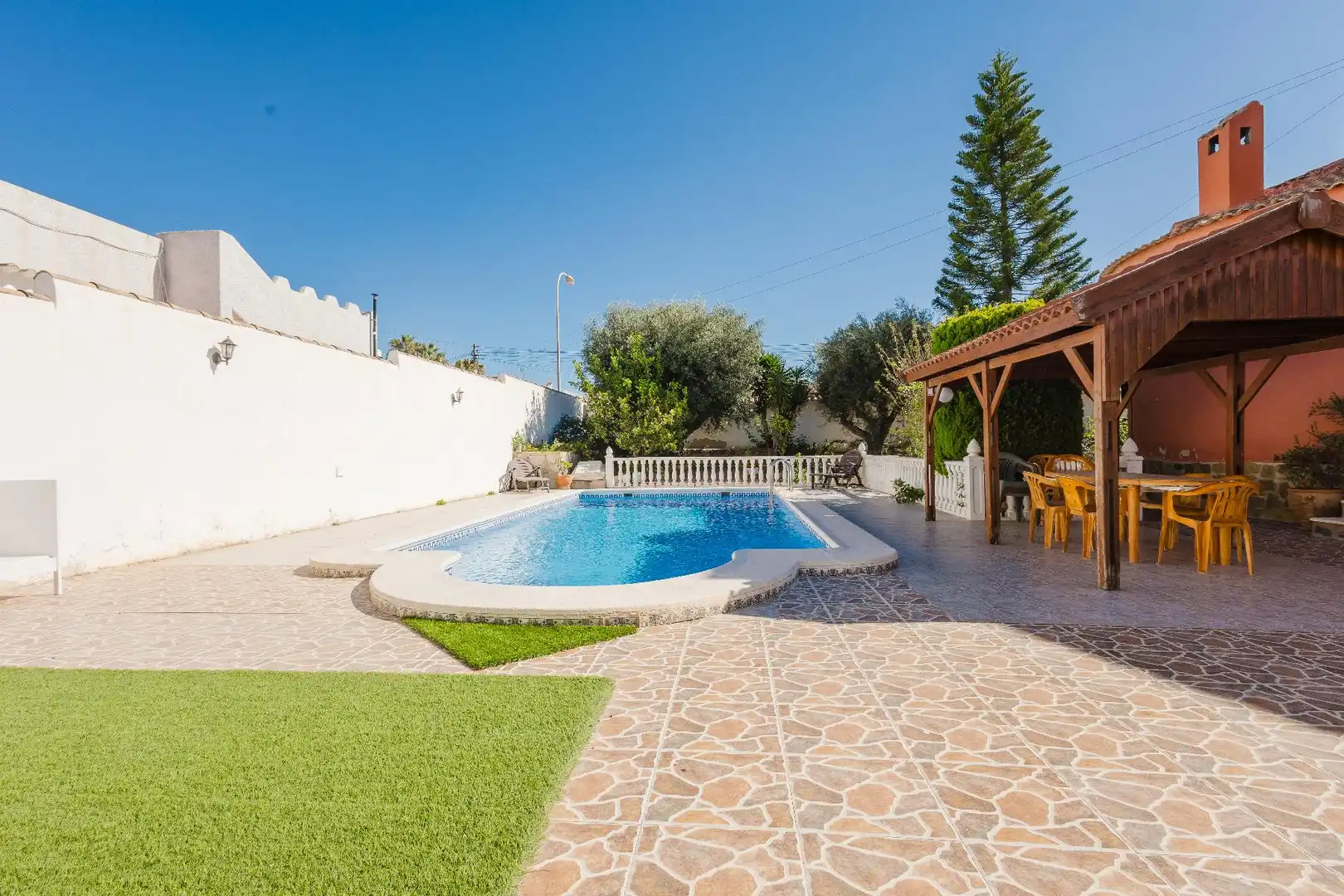 Piscina de Casa o chalet en venta en Torrevieja con Terraza, Piscina y Amueblado