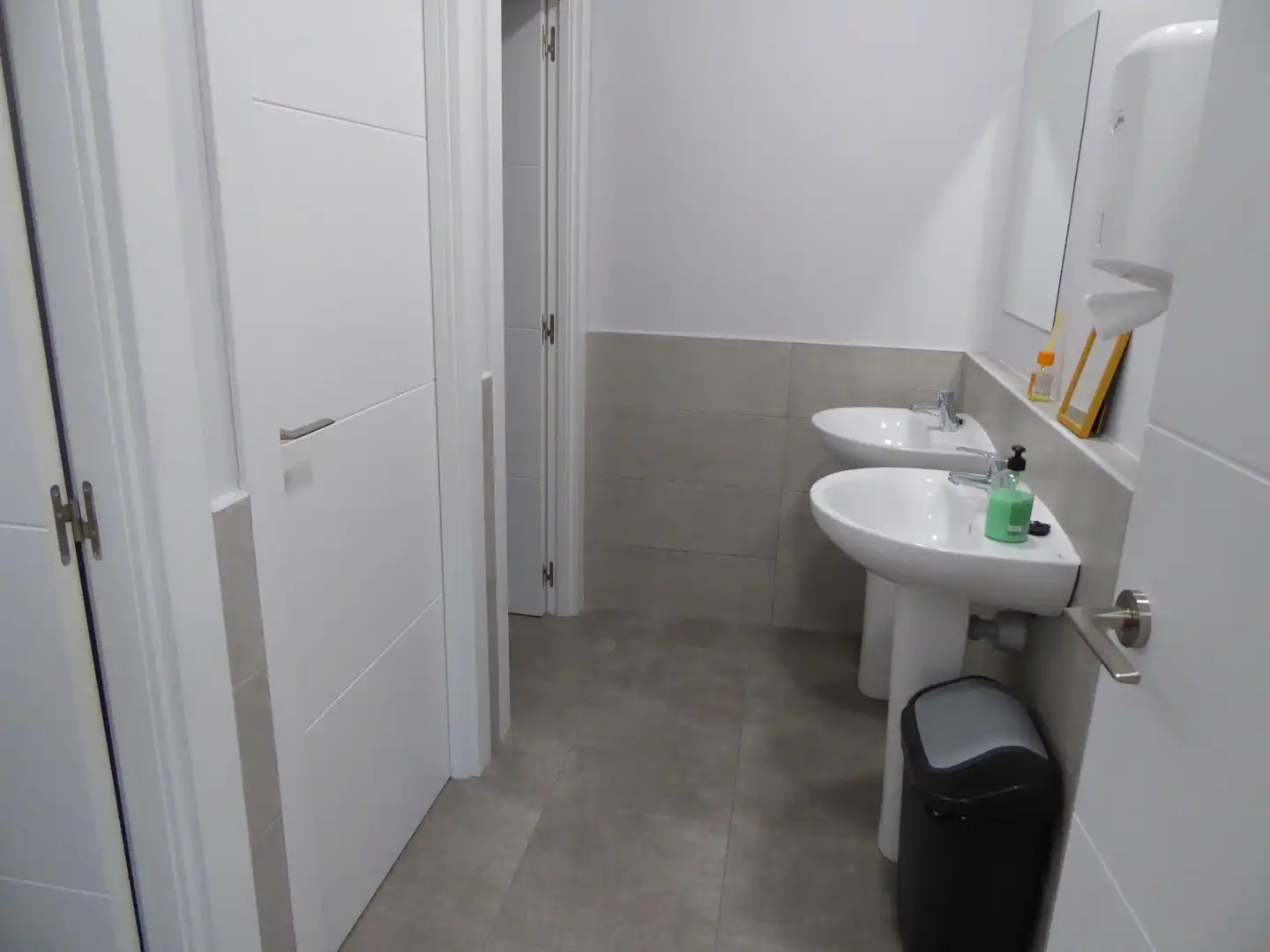 Bany de Oficina de lloguer en Valladolid