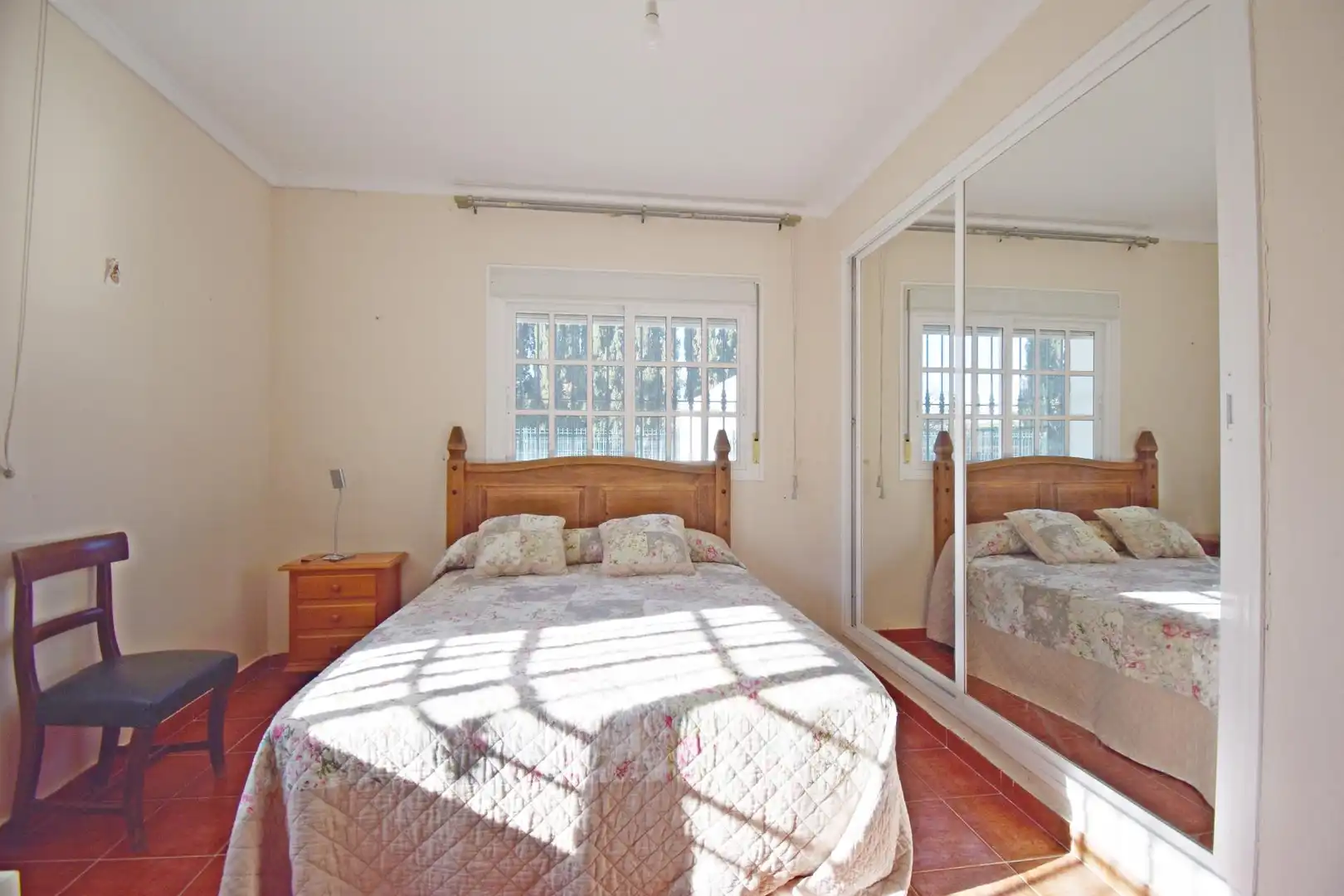 Bedroom of Country homes for sale in Jerez de la Frontera  with Air Conditioner, Private garden and Storage room