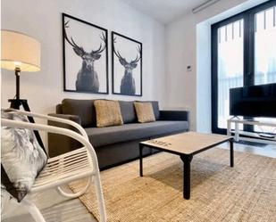 Living room of Duplex for sale in  Madrid Capital  with Air Conditioner, Heating and Furnished