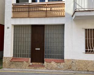 Vista exterior de Casa o xalet de lloguer en Sant Pere Pescador amb Terrassa i Balcó