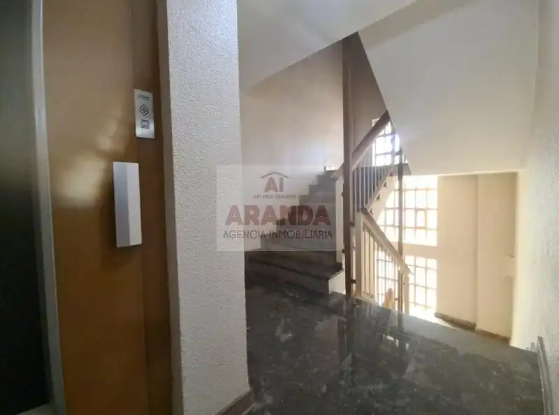 Piso de alquiler en Zaragoza con Aire acondicionado, Calefacción y Trastero