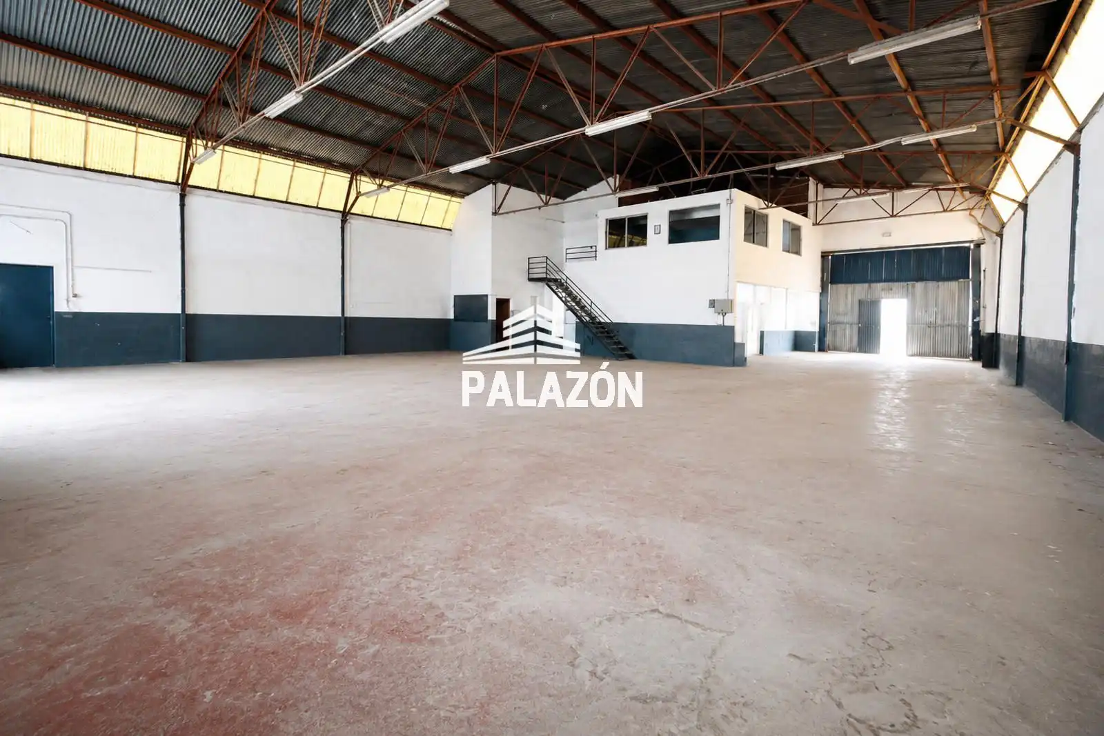 Industrial building for sale in Catral
