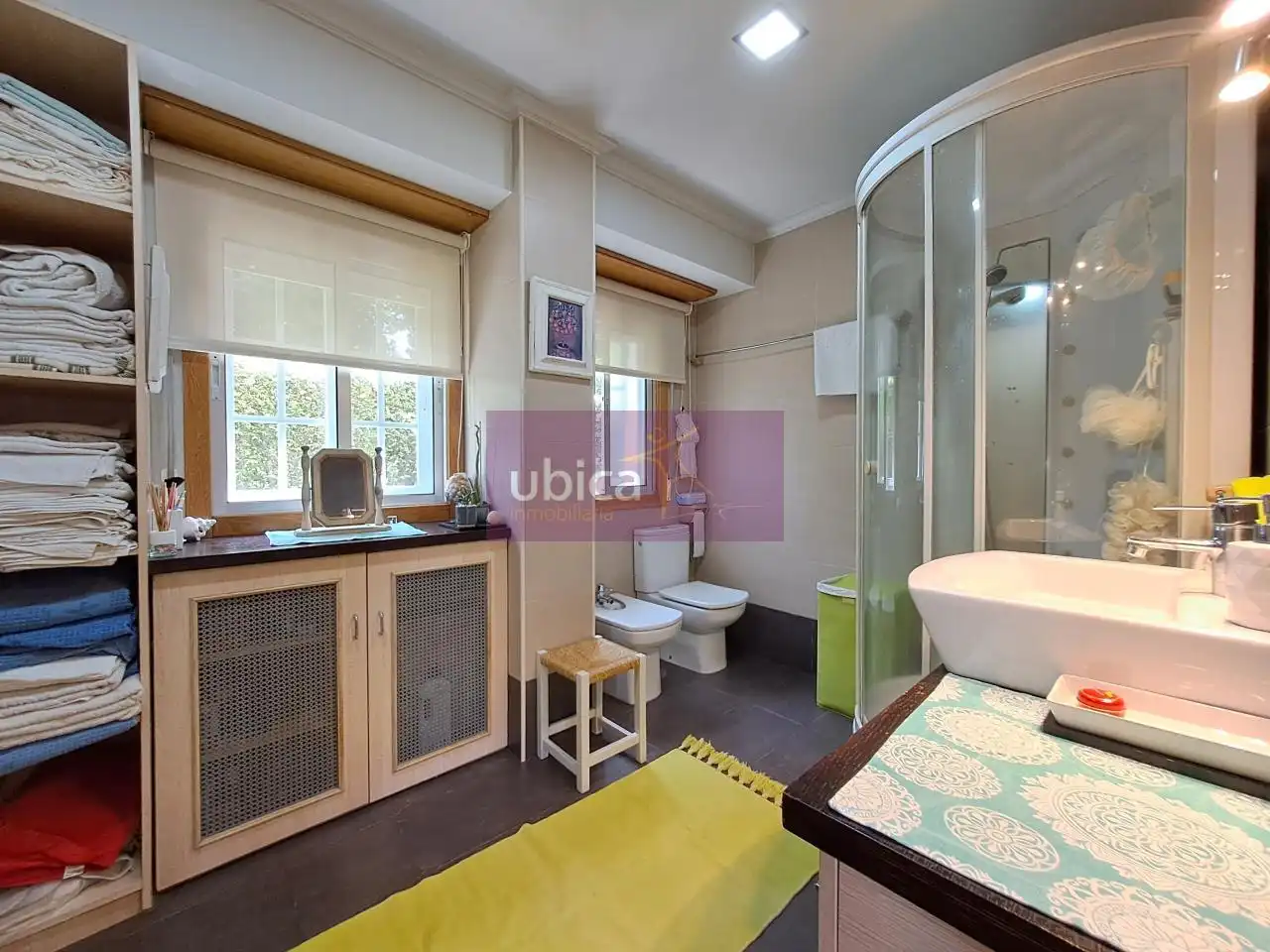 Bathroom of Houses for sale in Vigo   with Heating, Private garden and Terrace