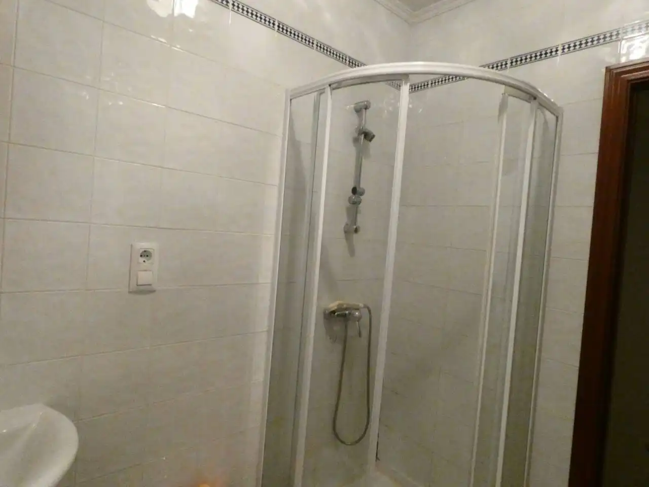 Flat for rent in Calle COVARRUBIAS, Avenida Europa - San Antón