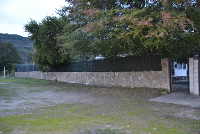 Casa-chalet en Venta en N/A en Casas del Castañar