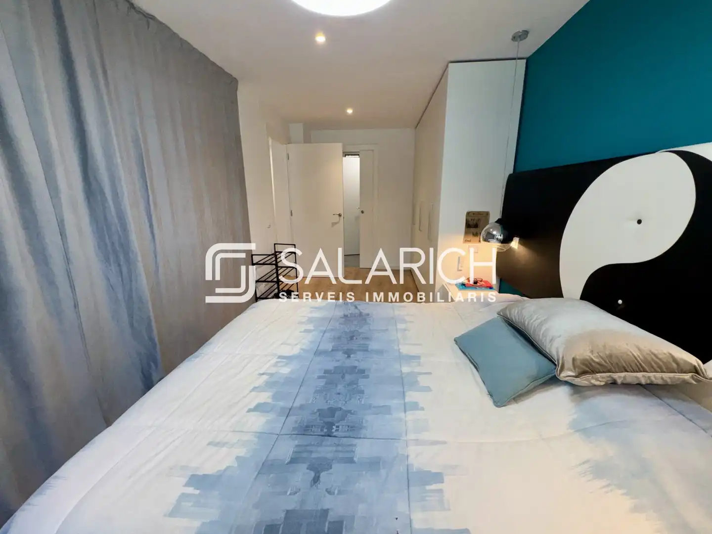 Schlafzimmer von Geschaftsraum zum Verkauf in Barcelona