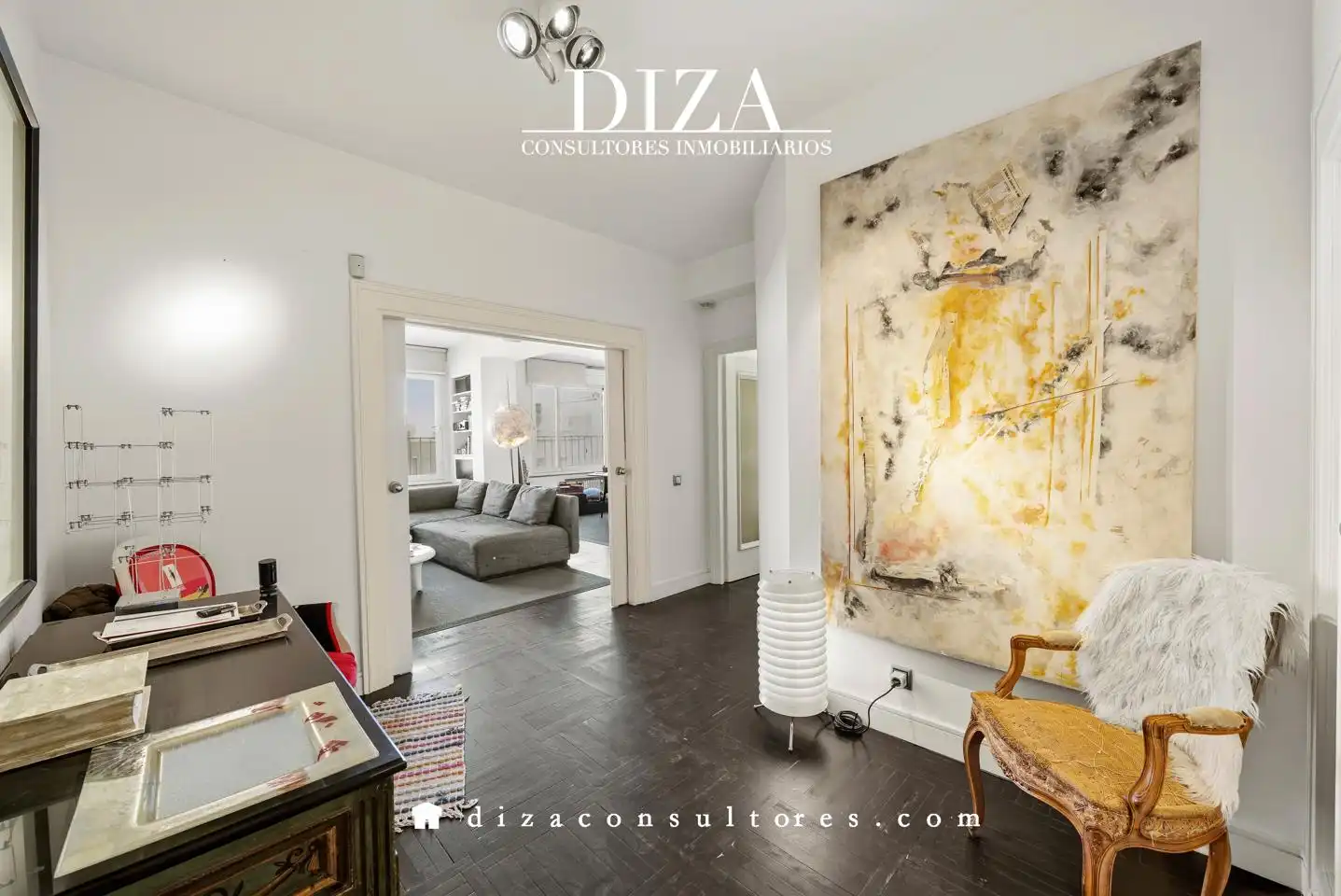Exterior view of Flat for sale in  Madrid Capital  with Air Conditioner, Terrace and Furnished