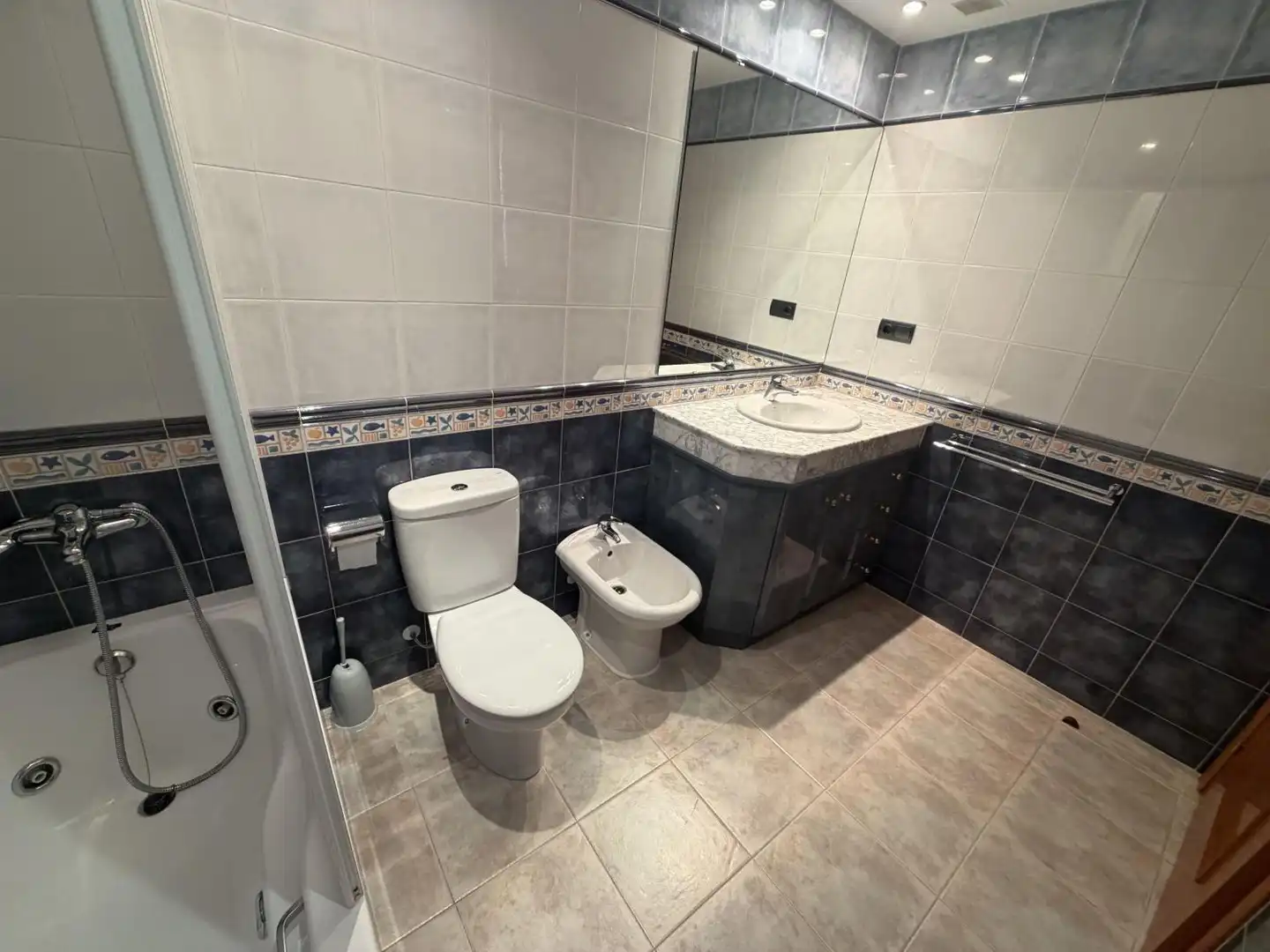 Bany de Apartament en venda en La Ràpita amb Aire condicionat, Jardí privat i Terrassa