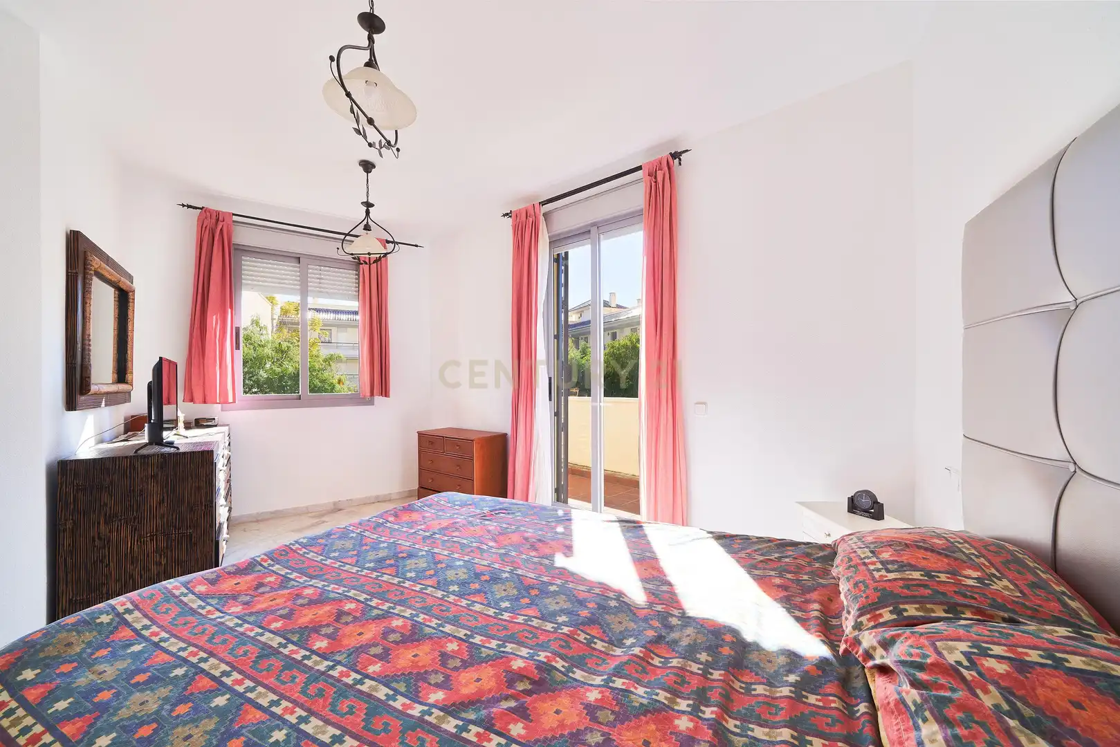 Bedroom of Houses for sale in Fuengirola  with Private garden, Alarm and Community pool
