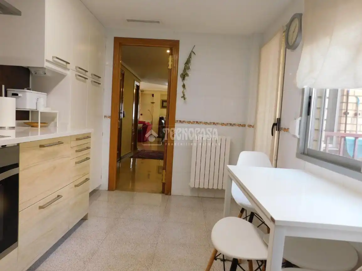 Piso en venta en Zaragoza con Aire acondicionado, Calefacción y Terraza
