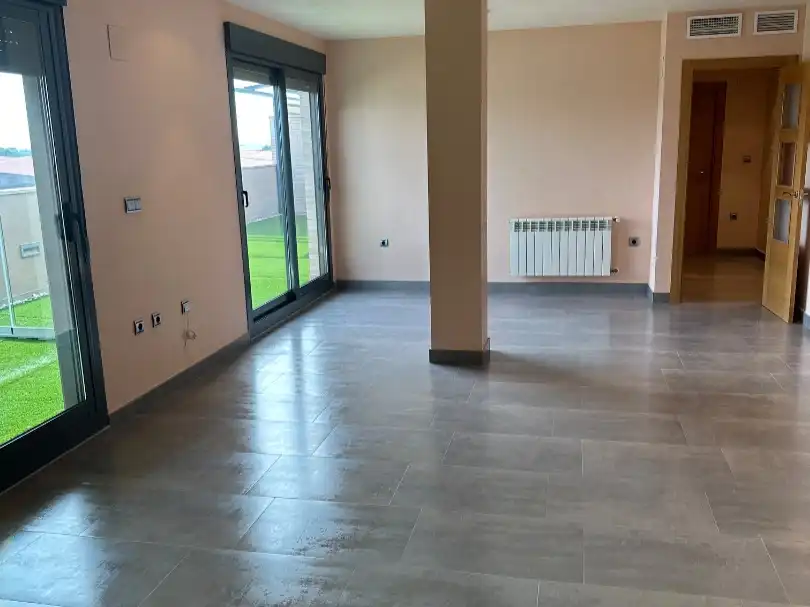 Flat for sale in Yecla  with Air Conditioner and Terrace