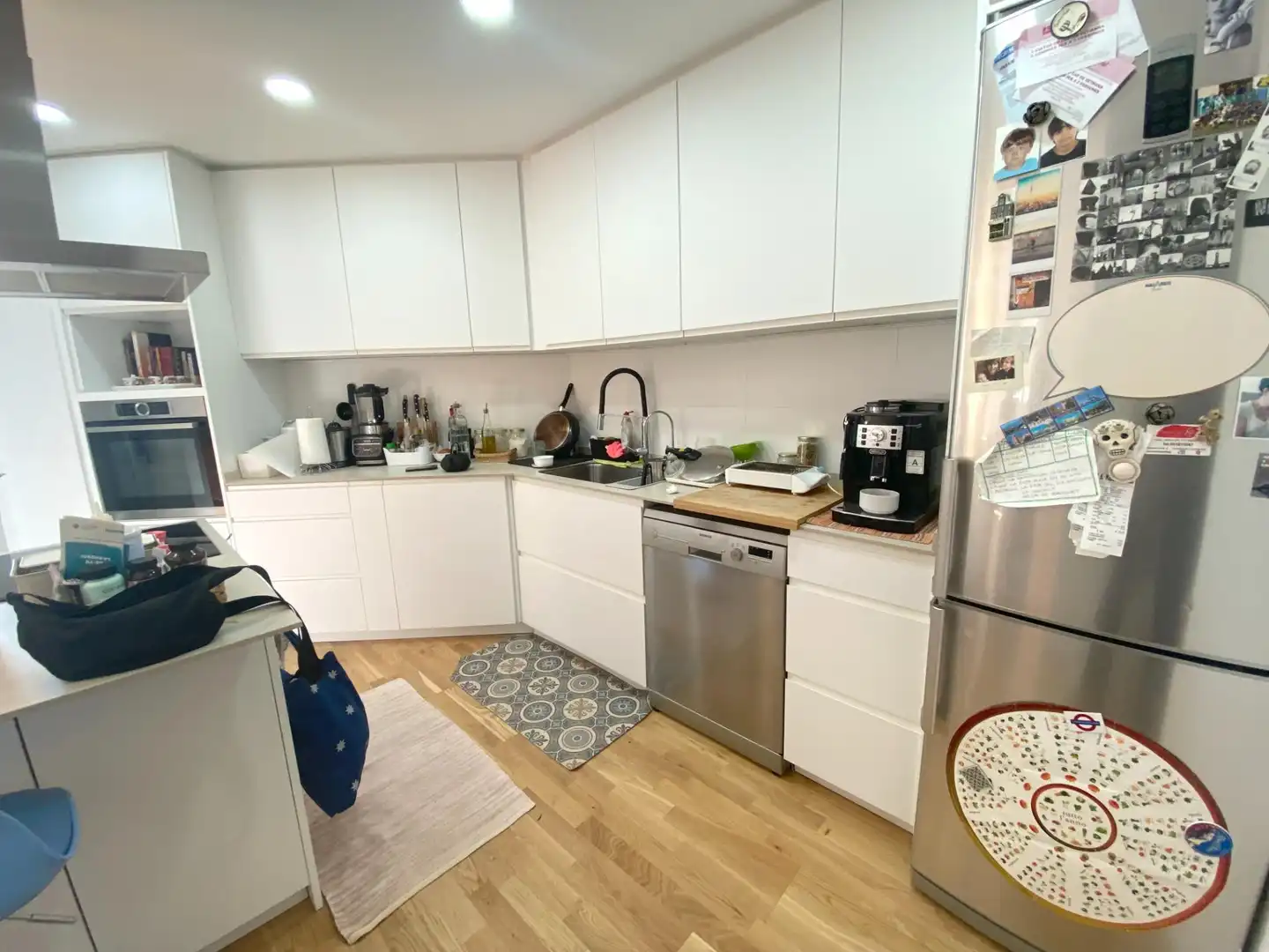 Küche von Wohnung zur Miete in Barcelona mit Heizung, Parkett und Möbliert