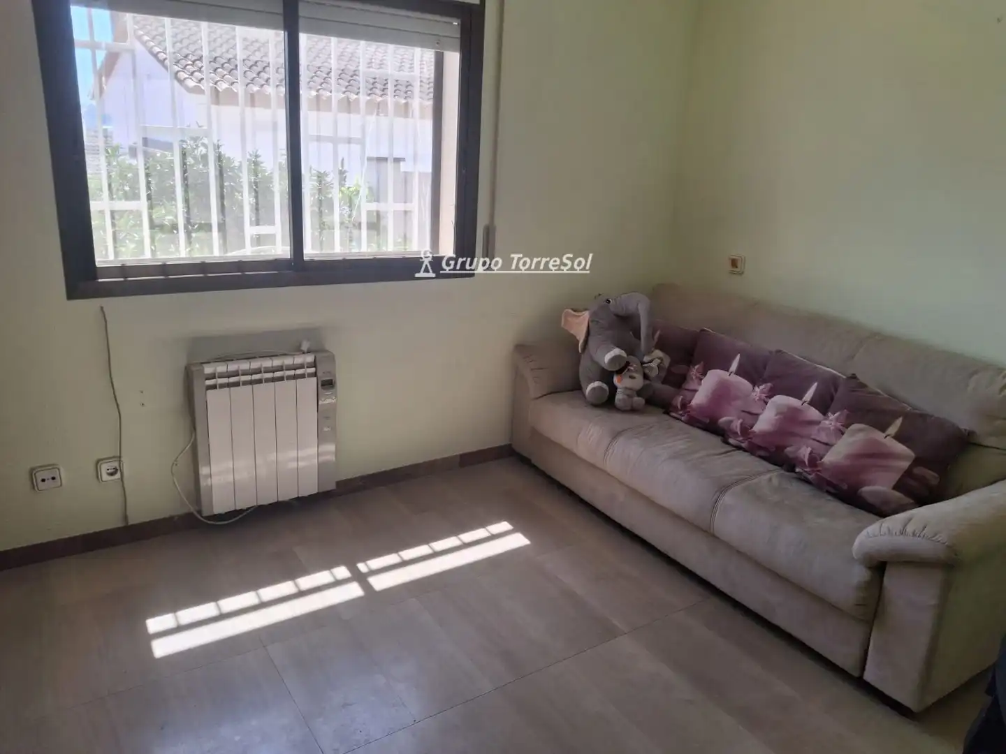 Sala d'estar de Casa o xalet en venda en Masllorenç amb Aire condicionat, Calefacció i Jardí privat