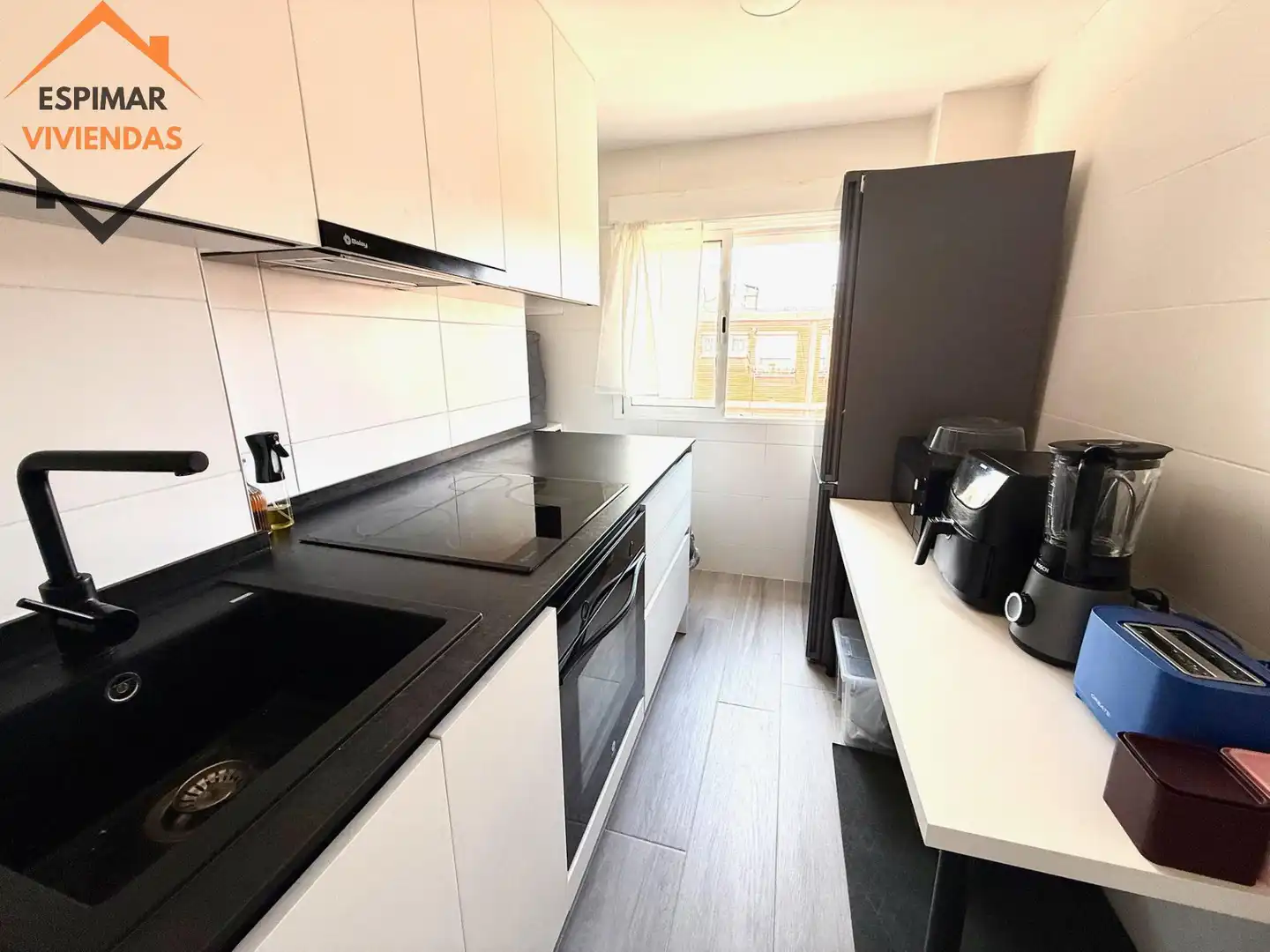 Kitchen of Flat for sale in Zaragoza  with Heating