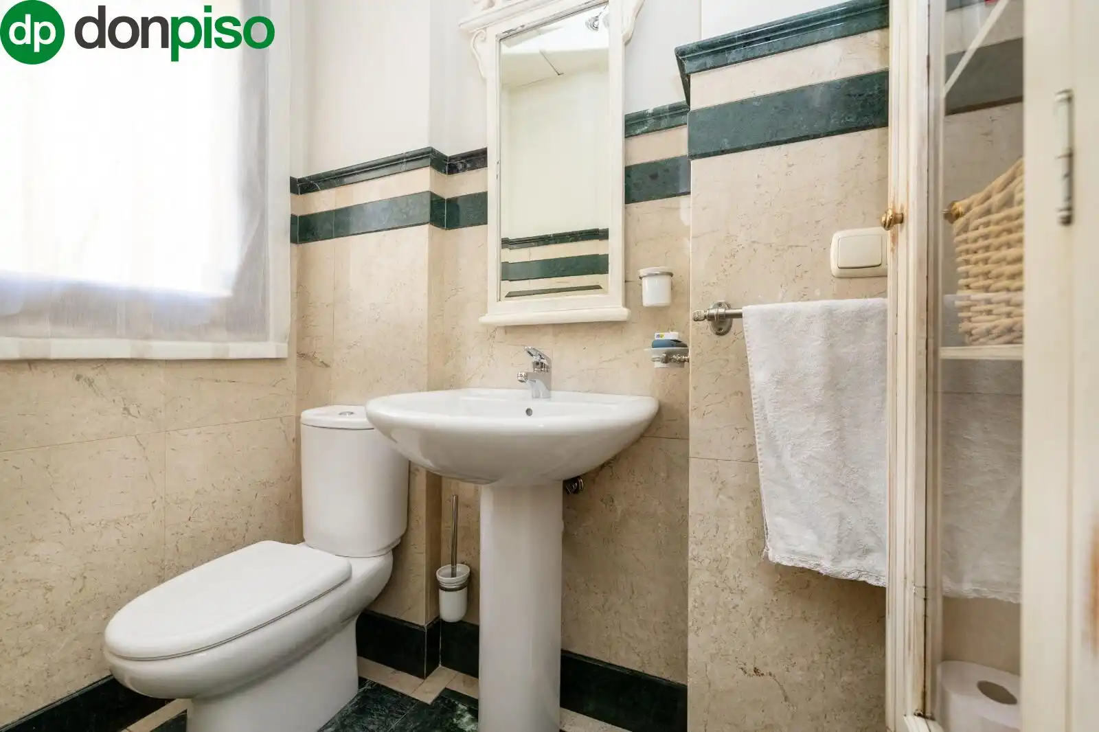 Bathroom of Detached homes for sale in Granada  with Air Conditioner, Heating and Terrace