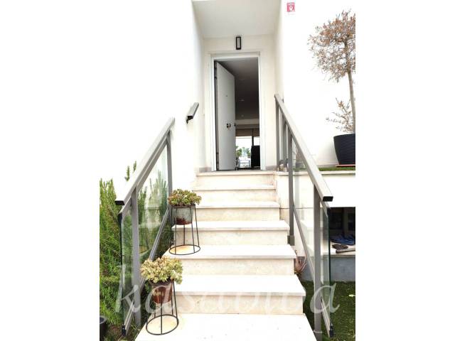 Casa adosada en Alquiler en Avenida Gavines en El Perellonet