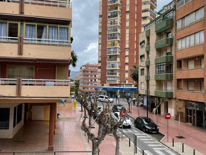 Vista exterior de Pis en venda en Benidorm amb Terrassa i Balcó