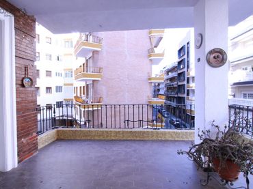 Piso con ascensor en venta en Los Remedios
