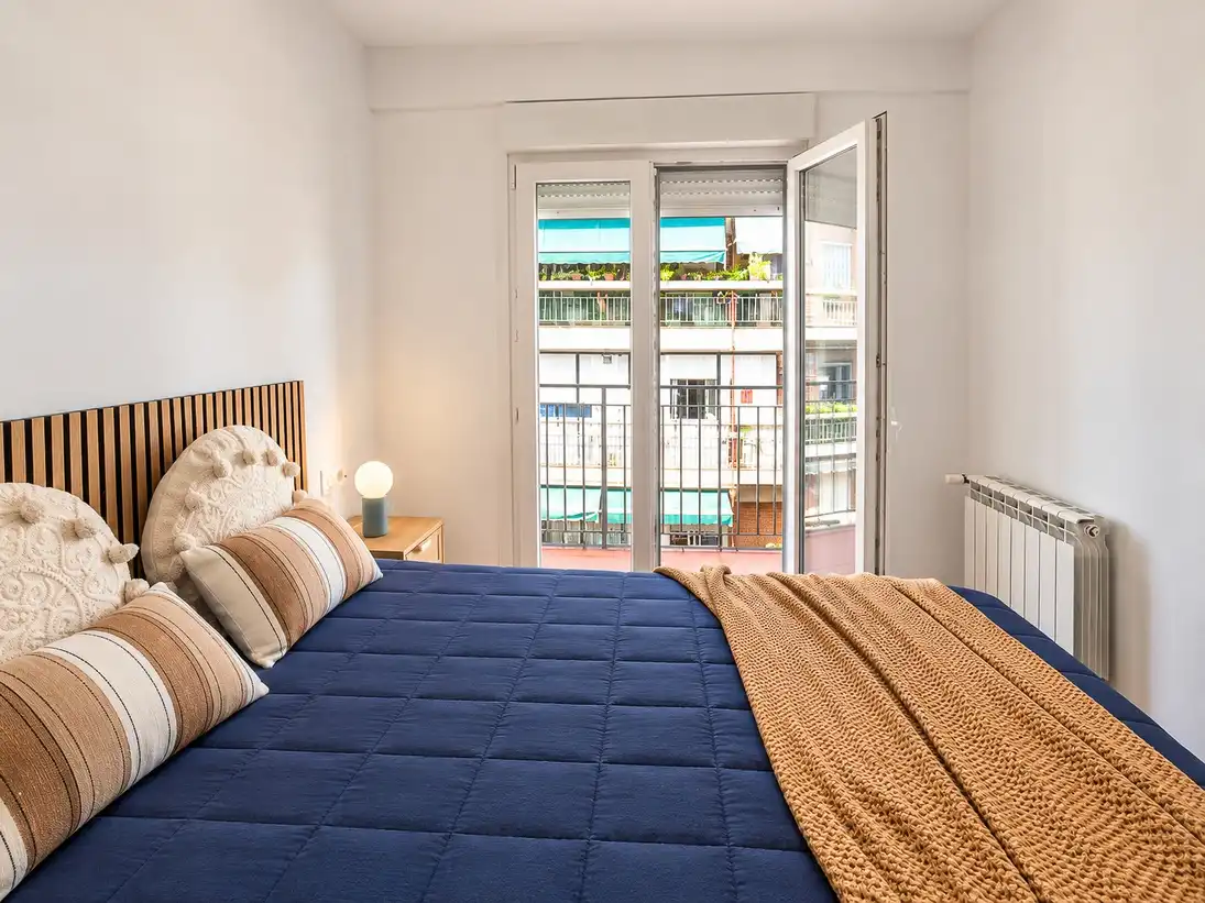 Schlafzimmer von Wohnung zum Verkauf in Ciudad Lineal