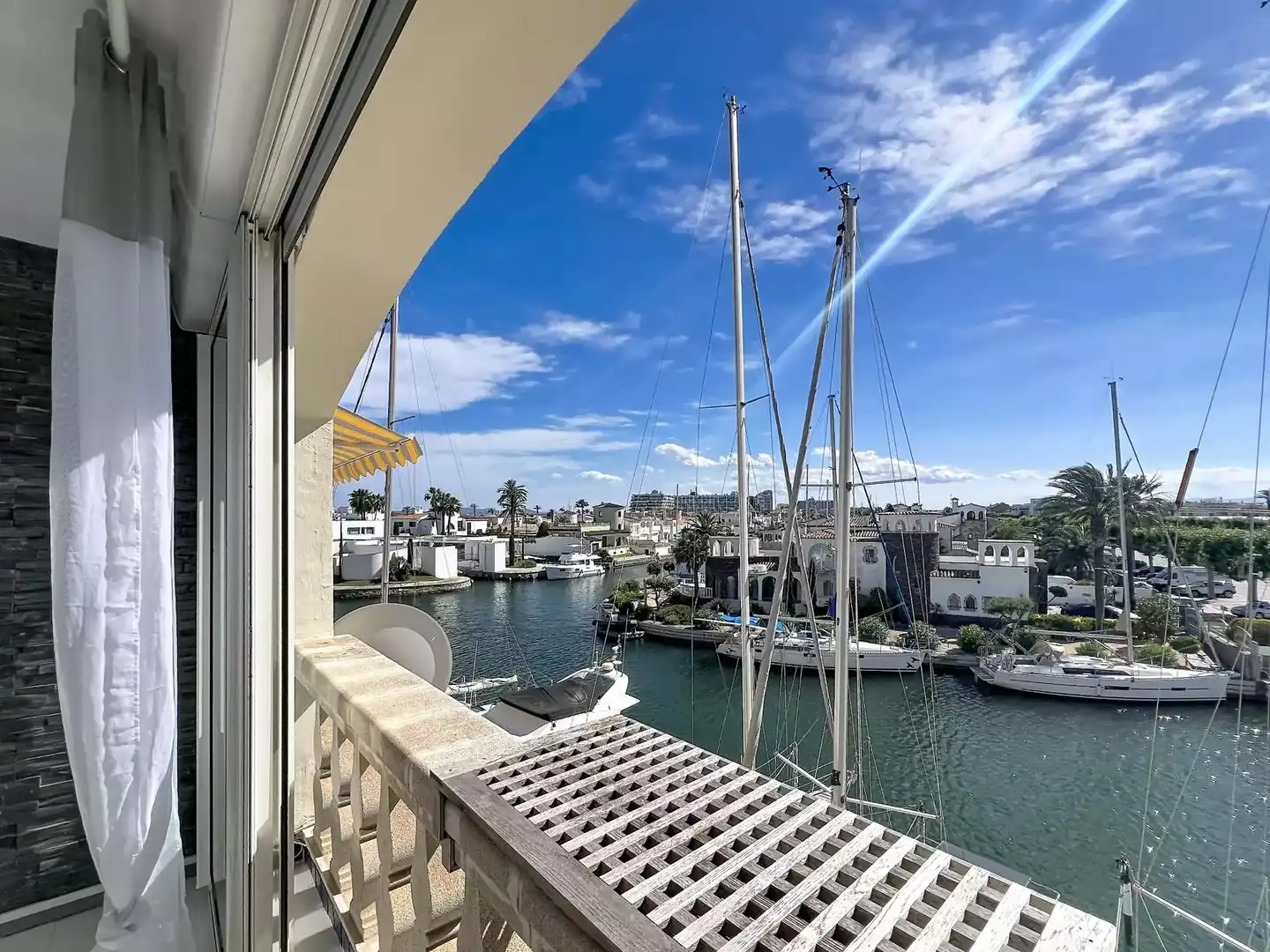 Terrasse von Wohnungen zum Verkauf in Empuriabrava