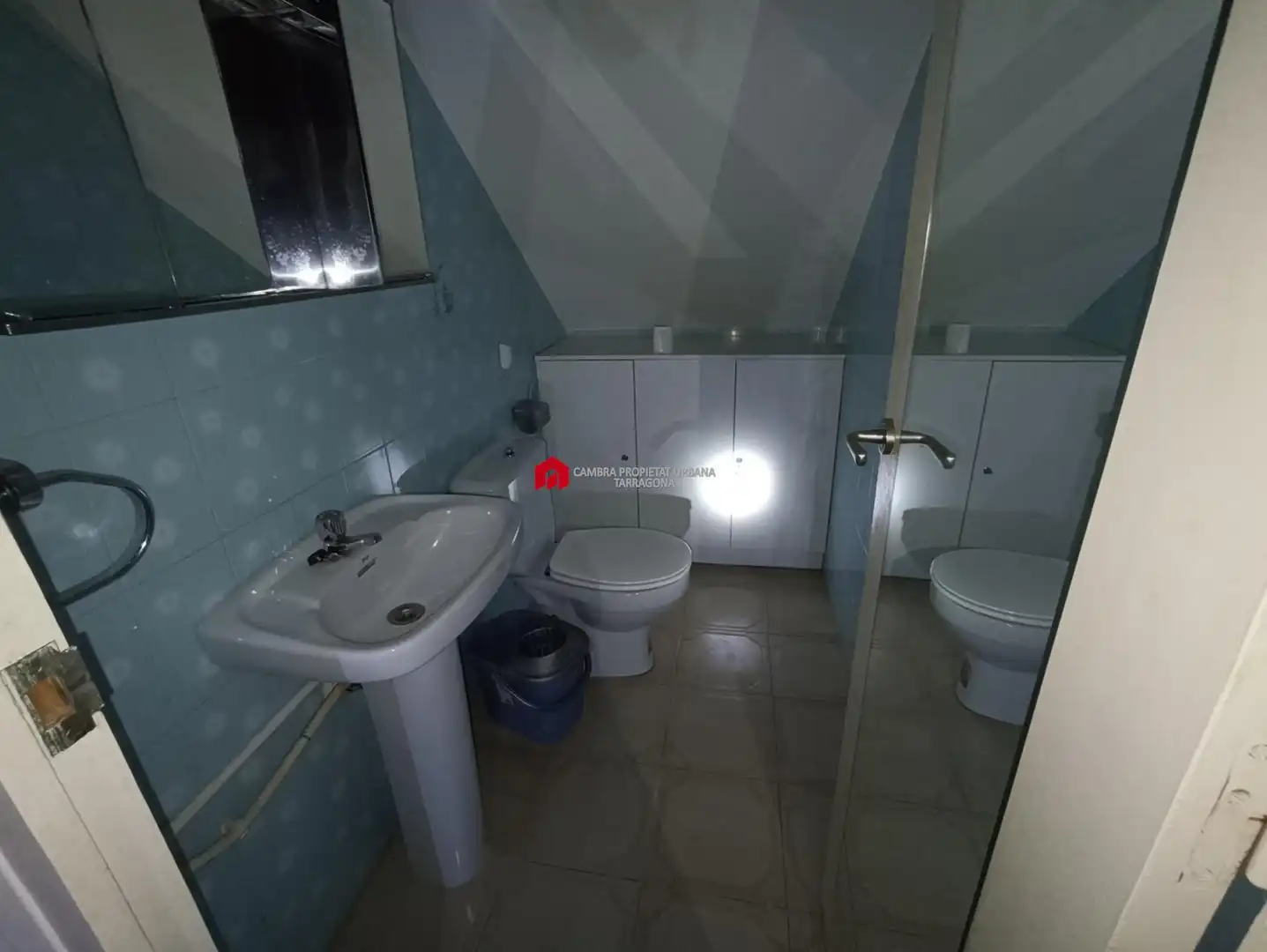 Bathroom of Houses for sale in Tortosa  with Air Conditioner, Heating and Terrace