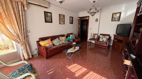 Foto 3 de Piso en venta en Martos, Jaén