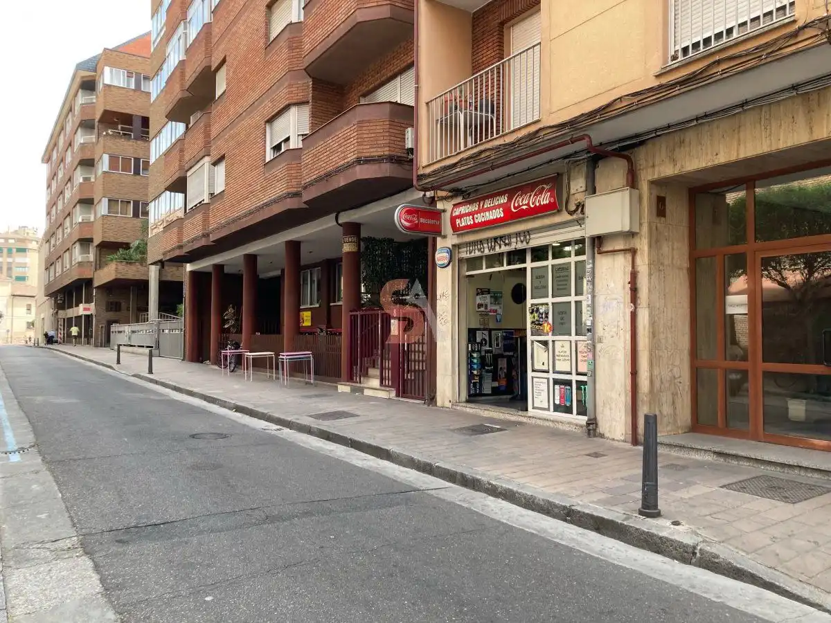 Local comercial de lloguer a RUIZ HERNÁNDEZ, imagen 26