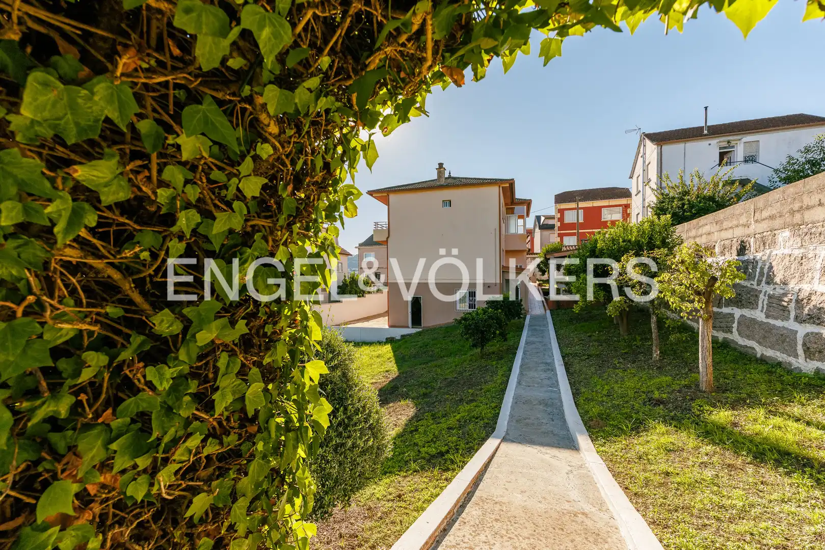 Exterior view of Houses for sale in Vigo   with Heating, Private garden and Terrace
