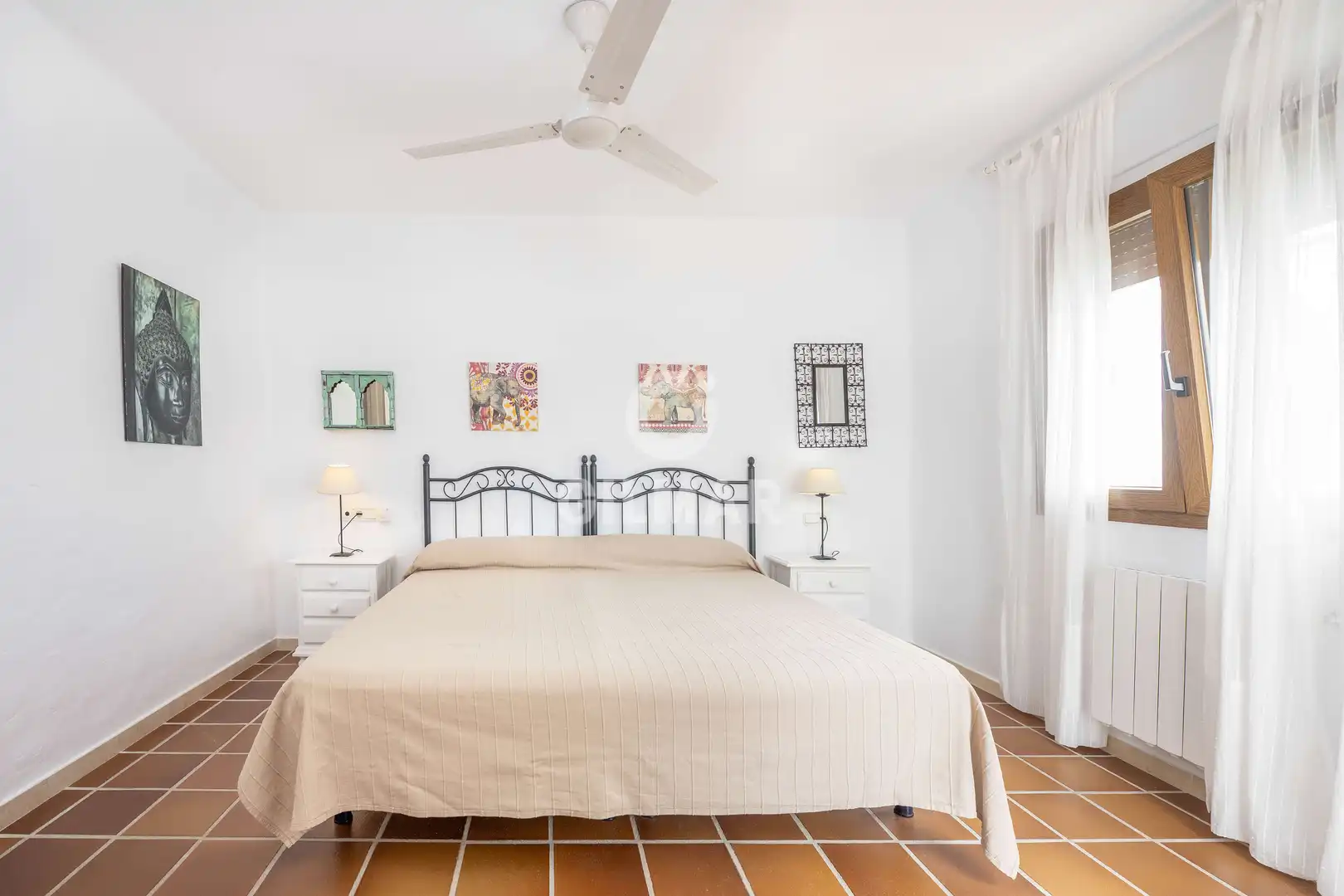 Schlafzimmer von Wohnung zum Verkauf in Zahara de los Atunes mit Heizung, Privatgarten und Schwimmbad