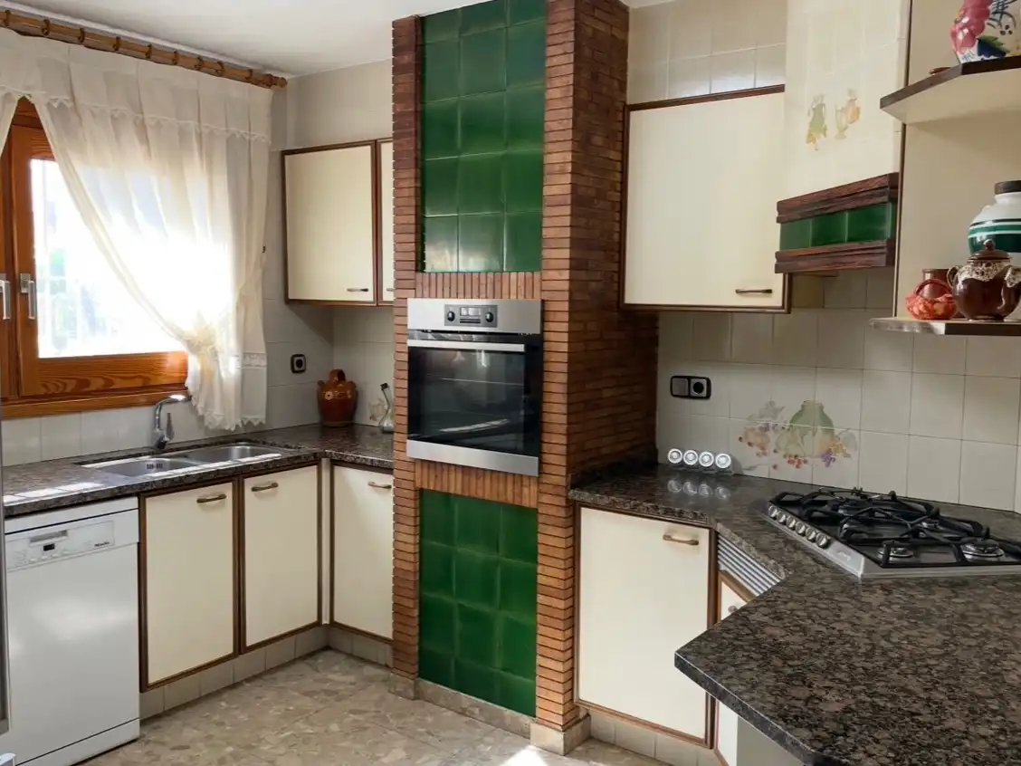 Villa mit Garten zum Verkauf in Passeig de la creu trencada 13-15, imagen 24