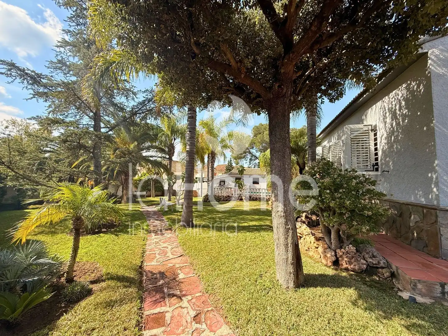 Vista exterior de Casa o chalet en venta en Paterna con Aire acondicionado, Calefacción y Jardín privado