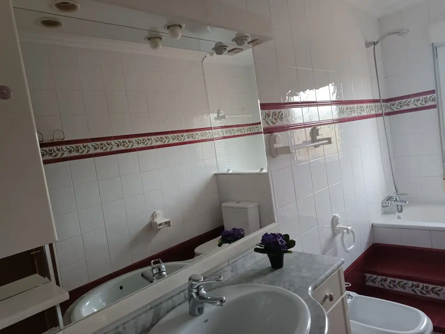 Baño de Casa o chalet en venta en Castrillón con Calefacción, Jardín privado y Parquet