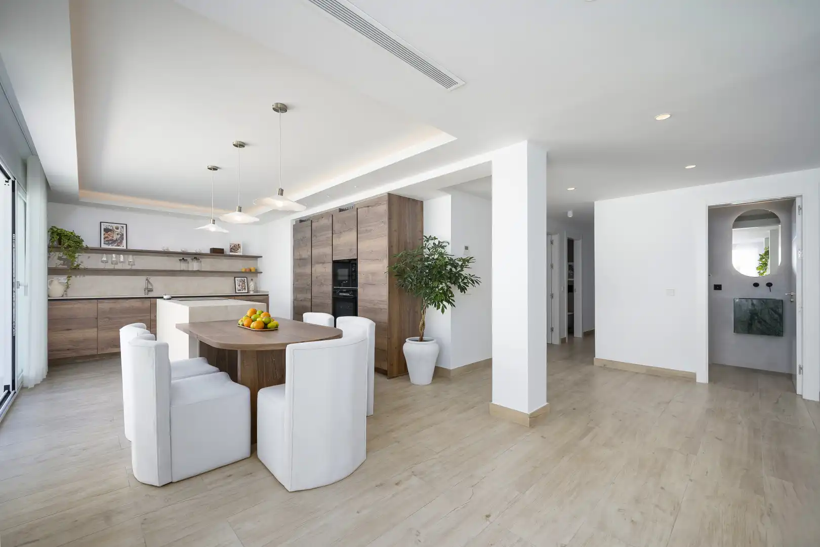 Comedor de Casa o chalet en venta en Marbella con Aire acondicionado, Jardín privado y Terraza
