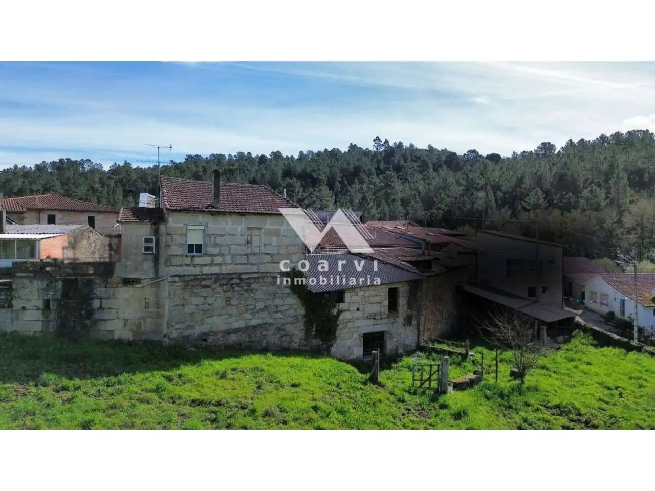 Außenansicht von Haus oder Chalet zum Verkauf in Barbadás mit Privatgarten
